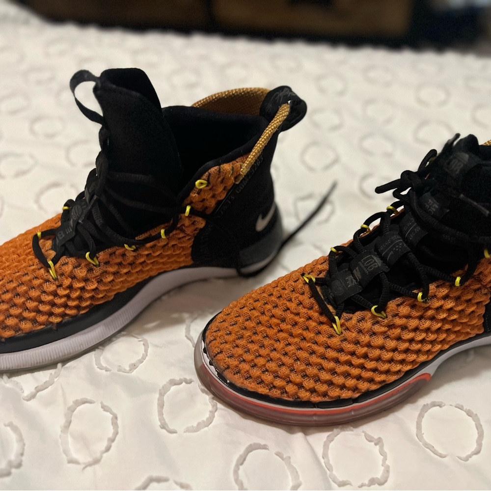 Nike Zoom Rize size US10